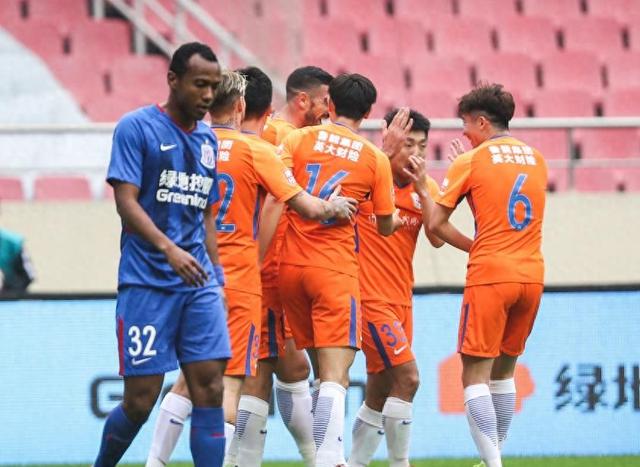 中超豪门交锋：河南建业迎战山东鲁能的简单介绍